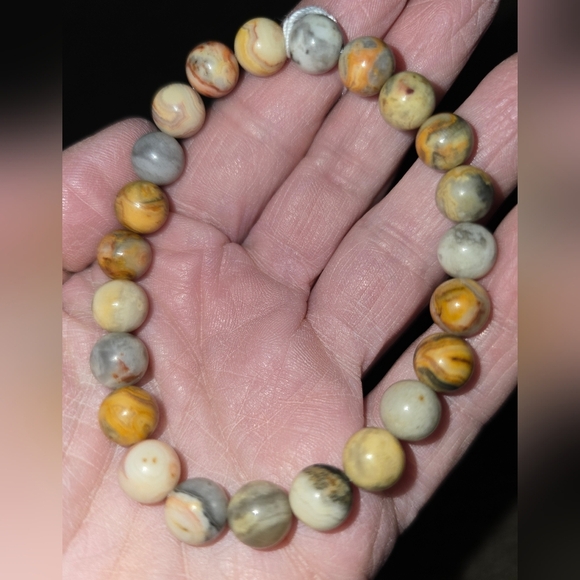 8mm Crazy Lace Agate Bracelet - Picture 5 of 8